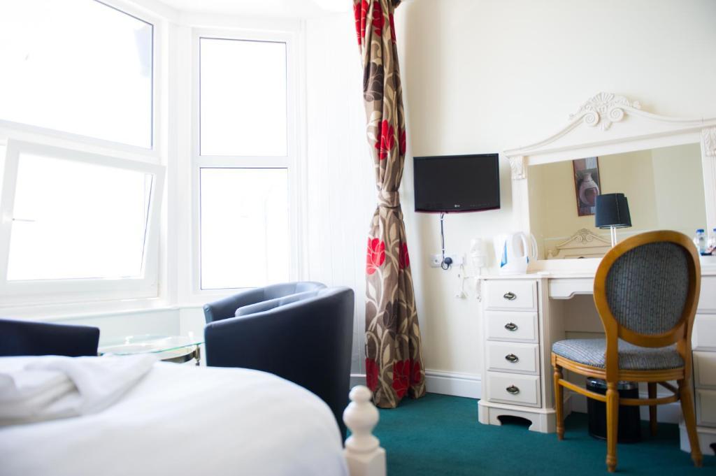 Queensbridge Hotel 애버리스트위스 외부 사진