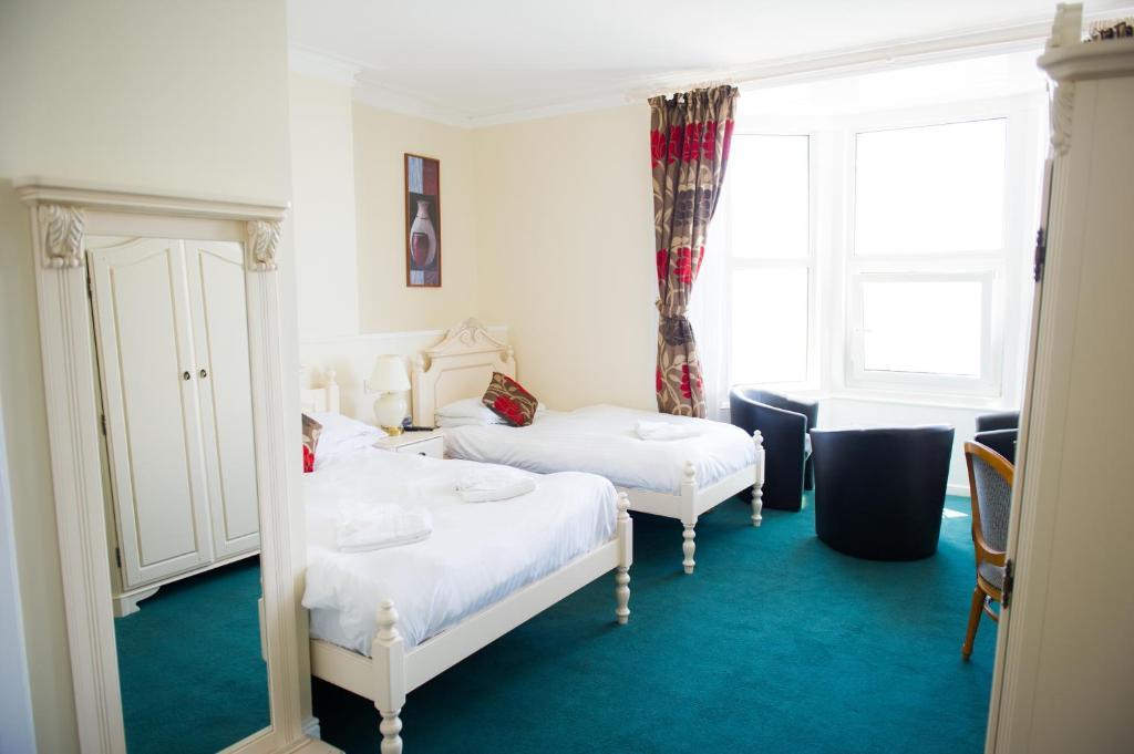 Queensbridge Hotel 애버리스트위스 외부 사진
